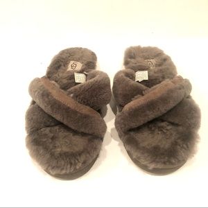 poshmark ugg slippers